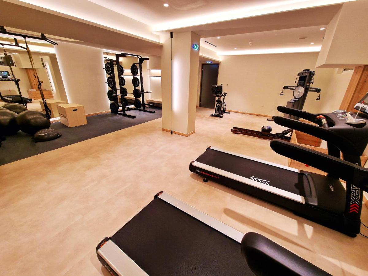 Tsamis Zante Suites (Adults Only) Psarou  Luaran gambar The gym at the hotel