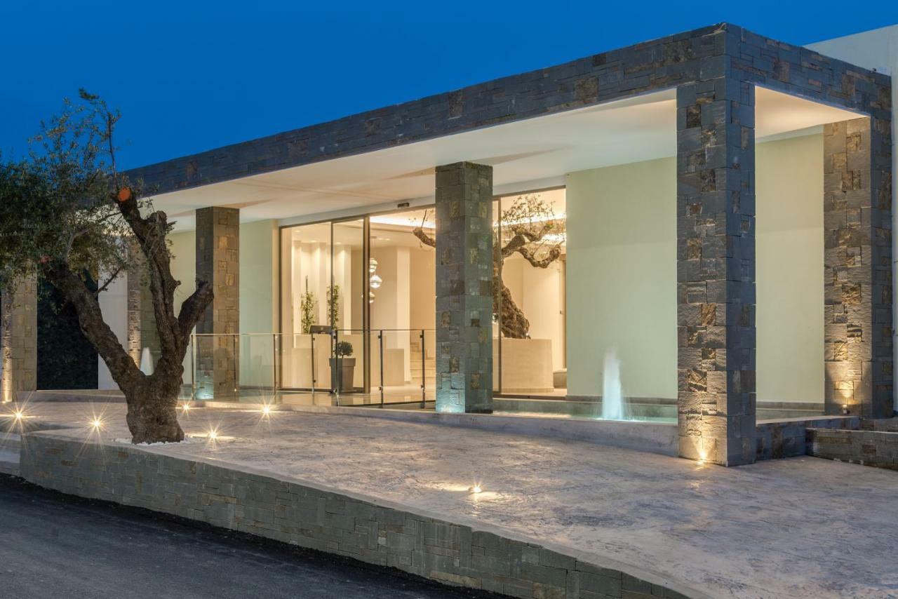 Tsamis Zante Suites (Adults Only) Psarou  Luaran gambar Entrance of the museum